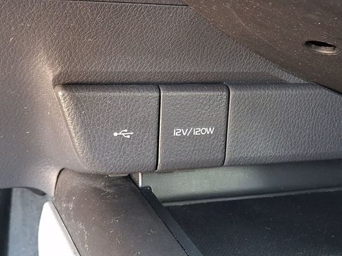 Certified 2022 Toyota Camry SE AWD/4WD image 29