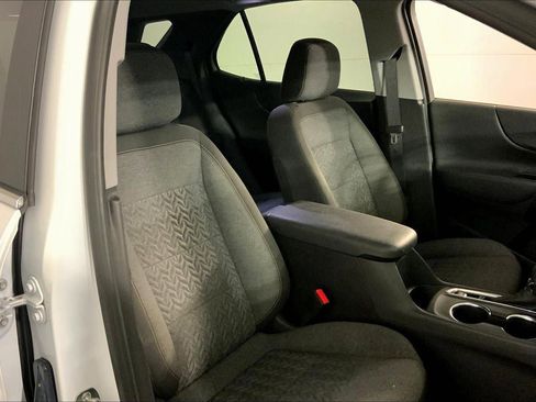 Used 2024 Chevrolet Equinox LT image 7