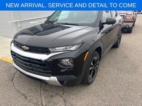 Certified 2022 Chevrolet TrailBlazer LT w/ Convenience Package FWD image 1