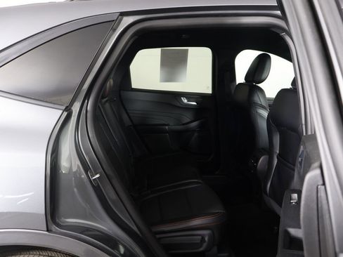 Used 2024 Ford Escape ST-Line w/ Tech Pack #1 image 31