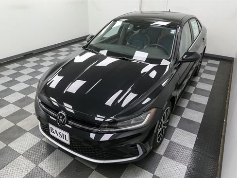 New 2026 Volkswagen Jetta SE image 6