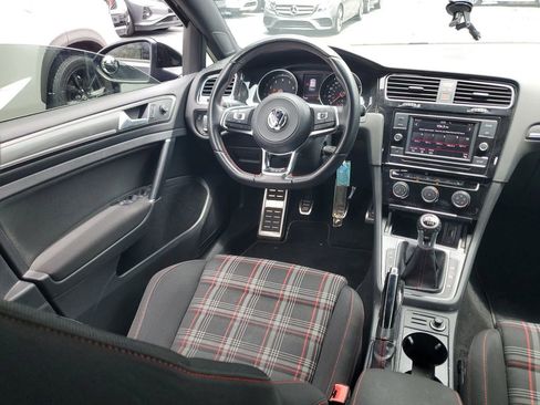 Used 2018 Volkswagen GTI S FWD image 15