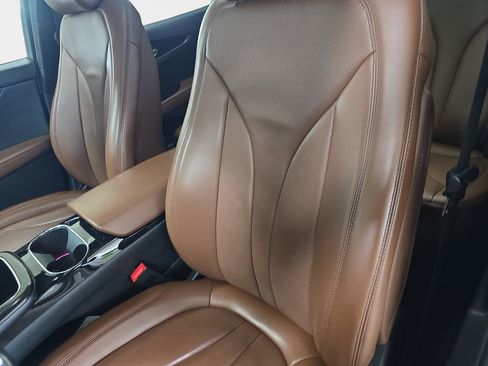 Used 2021 Lincoln Nautilus Reserve w/ Monochromatic Package image 17