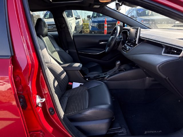 Used 2021 Toyota Corolla XSE w/ Carpet Mat Package (TMS) FWD image 9