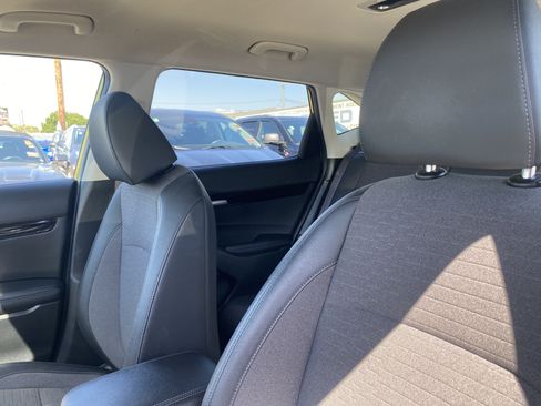 Used 2022 Kia Seltos S FWD image 18