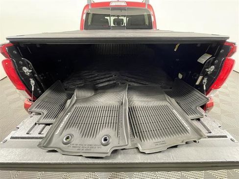 Used 2017 Toyota Tacoma TRD Off-Road image 21