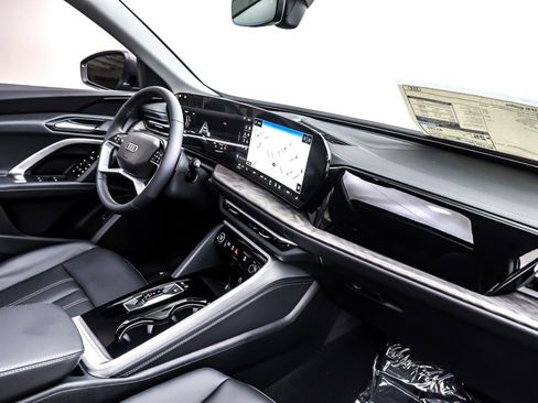 New 2025 Audi Q5 Premium image 5