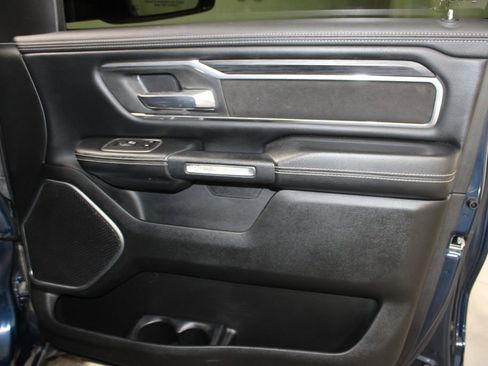 Used 2023 RAM 1500 Laramie AWD/4WD image 34