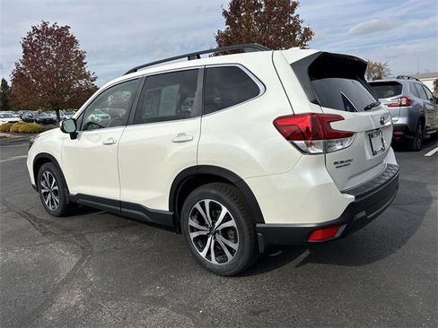Used 2021 Subaru Forester Limited w/ Popular Package #3 image 8