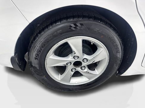 Used 2019 Hyundai Elantra SE FWD image 68