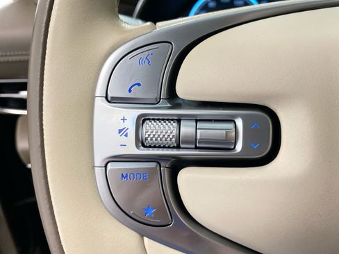 Used 2023 Genesis GV80 3.5T image 19