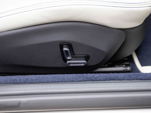 Certified 2023 Ferrari Roma image 38