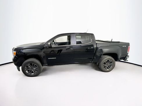 Used 2020 GMC Canyon SLE w/ Elevation Edition image 8