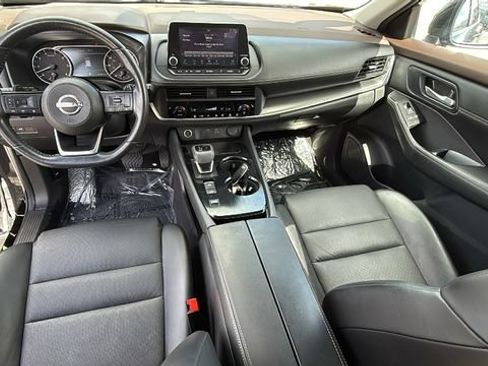 Used 2023 Nissan Rogue SV w/ SV Premium B Package FWD image 26