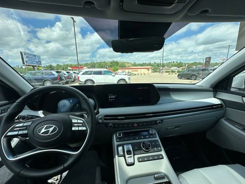 Used 2025 Hyundai Palisade SEL AWD/4WD image 52