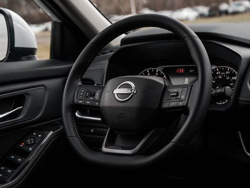 New 2026 Nissan Rogue SV image 15