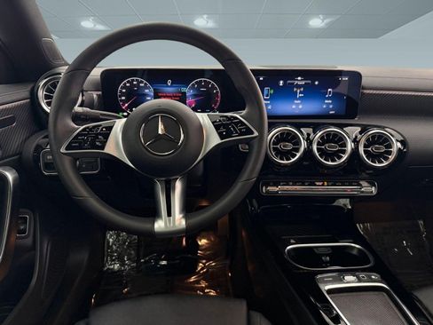 Certified 2026 Mercedes-Benz CLA 250 image 24