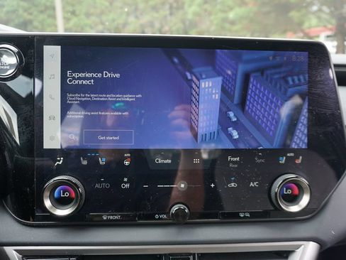 Used 2025 Lexus RX 350 Premium w/ Convenience Package FWD image 10