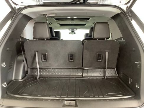 Used 2020 Chevrolet Traverse Premier w/ Redline Edition AWD/4WD image 32