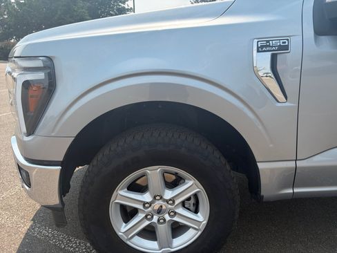 Used 2025 Ford F150 Lariat AWD/4WD image 11