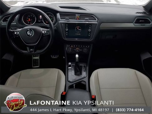 Used 2020 Volkswagen Tiguan SE R-Line image 25