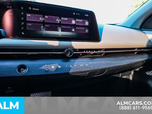 Used 2023 Nissan Ariya FWD image 37