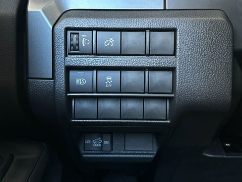 New 2026 Toyota Tacoma SR5 image 25