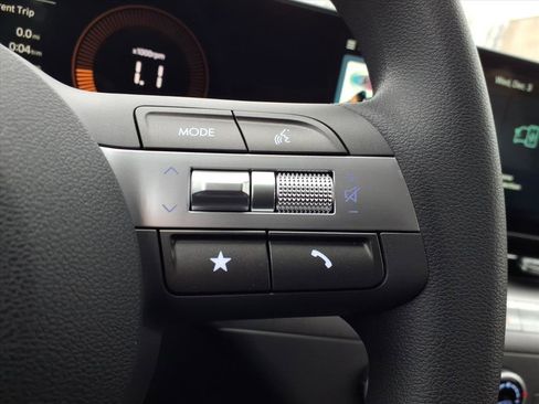 New 2026 Hyundai Kona SE image 11