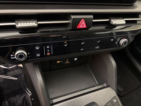 New 2026 Kia Sportage LX image 30