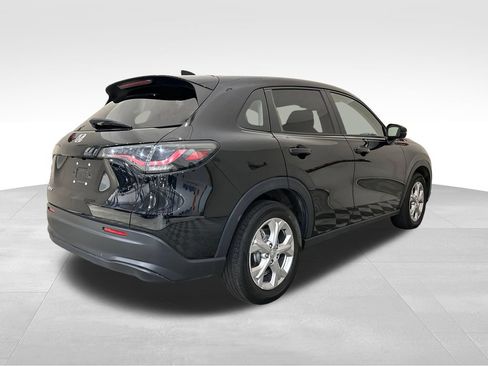 Used 2025 Honda HR-V LX image 5