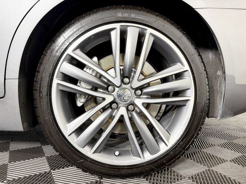 Used 2015 INFINITI Q50 w/ Deluxe Touring Package RWD image 24