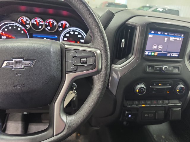 Used 2022 Chevrolet Silverado 1500 Custom Trail Boss w/ Safety Confidence Package AWD/4WD image 12
