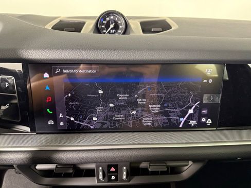 New 2025 Porsche Cayenne Coupe image 32