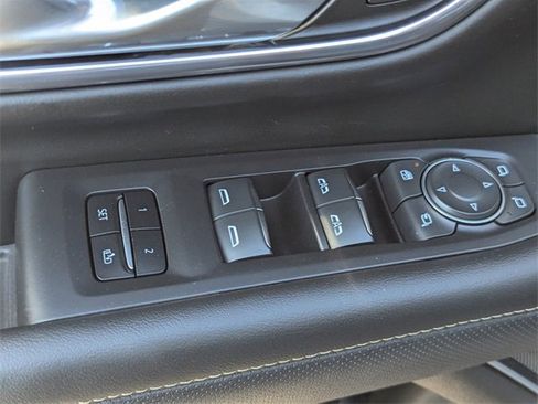 Used 2023 Chevrolet Tahoe Premier image 24