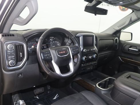 Used 2020 GMC Sierra 1500 Elevation w/ Elevation Value Package image 24