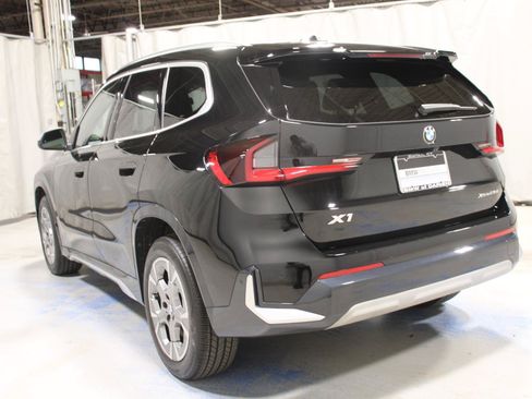 Used 2023 BMW X1 xDrive28i w/ Convenience Package AWD/4WD image 16