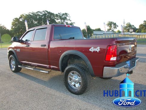 Used 2018 RAM 2500 Tradesman w/ Chrome Appearance Group AWD/4WD image 3