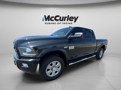 Used 2018 RAM 2500 Laramie w/ Sport Appearance Group AWD/4WD image 2