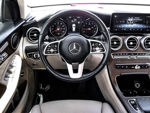 Used 2022 Mercedes-Benz GLC 300 GLC 300 image 30