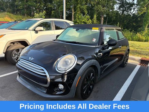 Used 2015 MINI Cooper 2-Door Hardtop FWD image 3