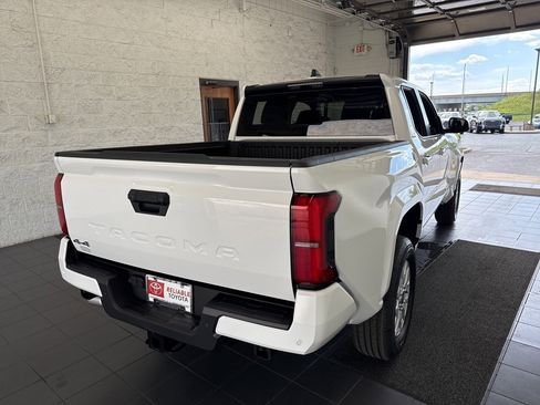 New 2025 Toyota Tacoma SR5 image 7