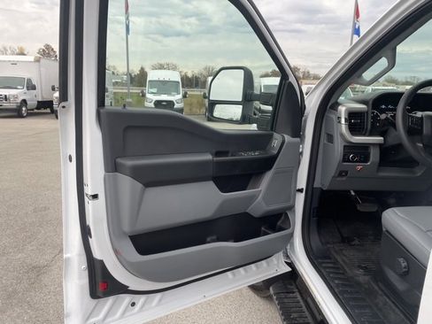 New 2024 Ford F450 XL image 26