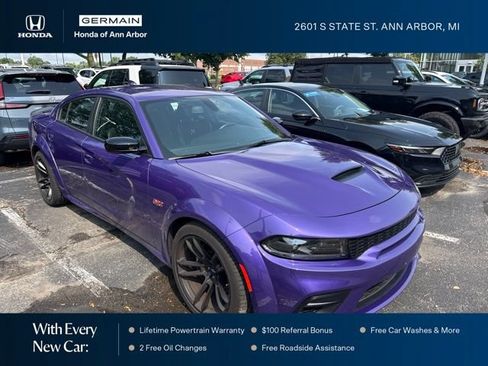 Used 2023 Dodge Charger Scat Pack RWD image 6