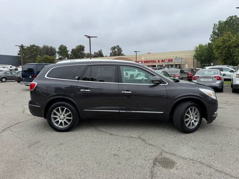 Used 2017 Buick Enclave Leather FWD image 2