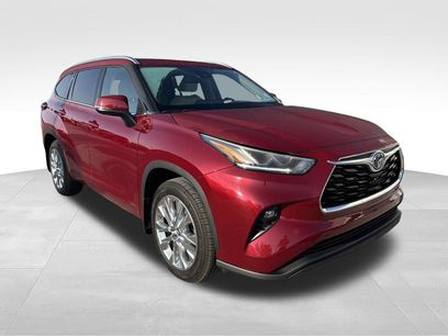 Used 2022 Toyota Highlander Limited