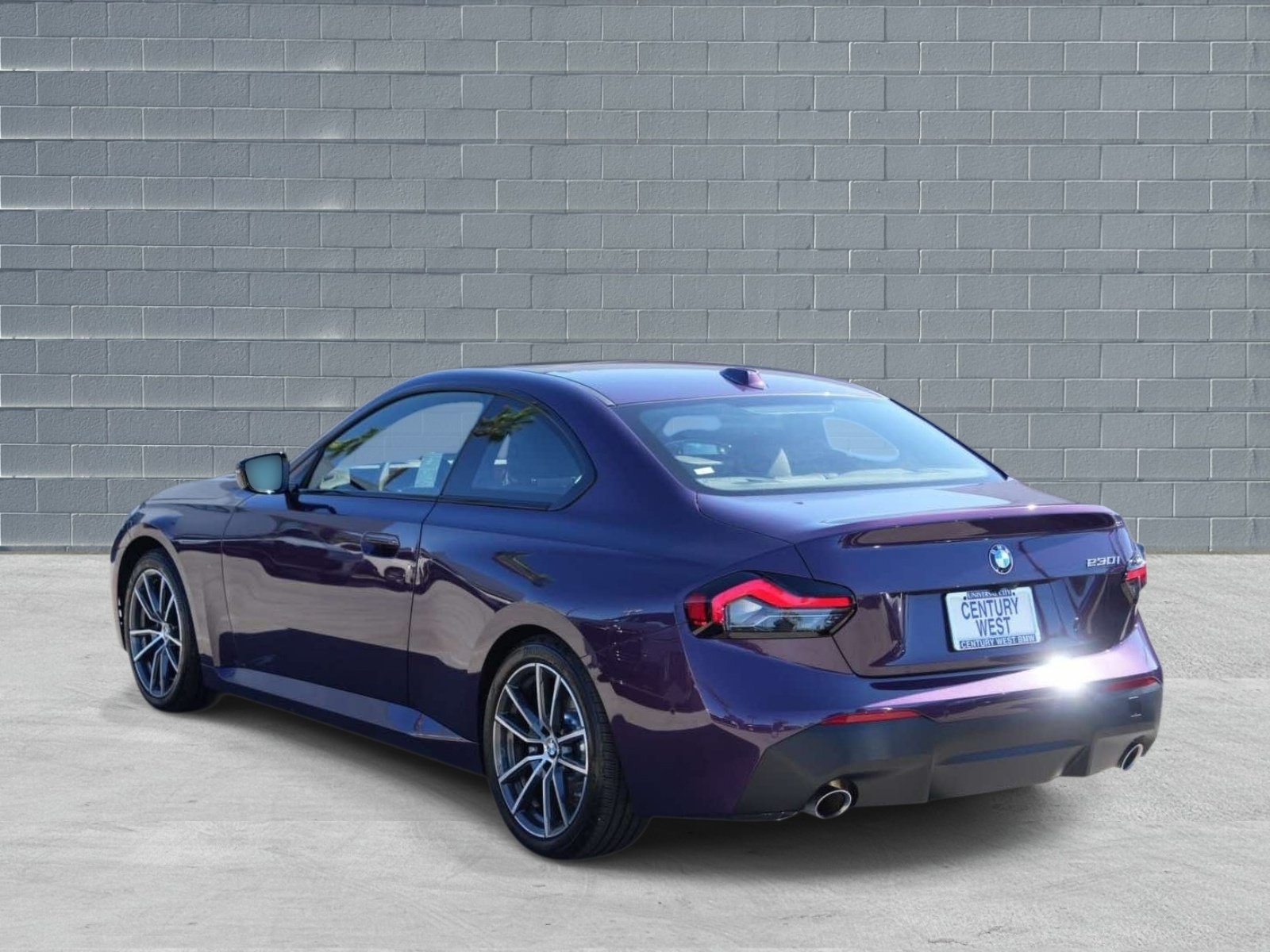 Used 2026 BMW 230i Coupe RWD image 3