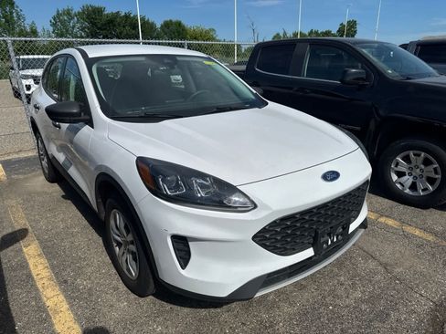 Used 2022 Ford Escape S AWD/4WD image 24
