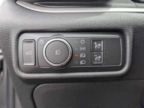 Used 2020 Ford Explorer XLT w/ Equipment Group 202A image 24