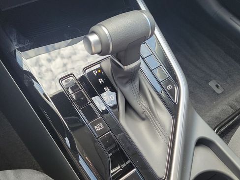 New 2026 Kia Niro LX FWD image 34