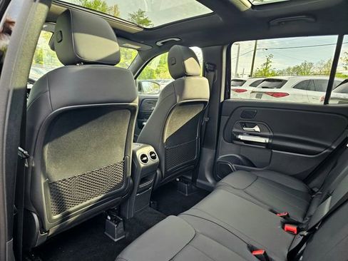 New 2026 Mercedes-Benz GLB 250 4MATIC image 22